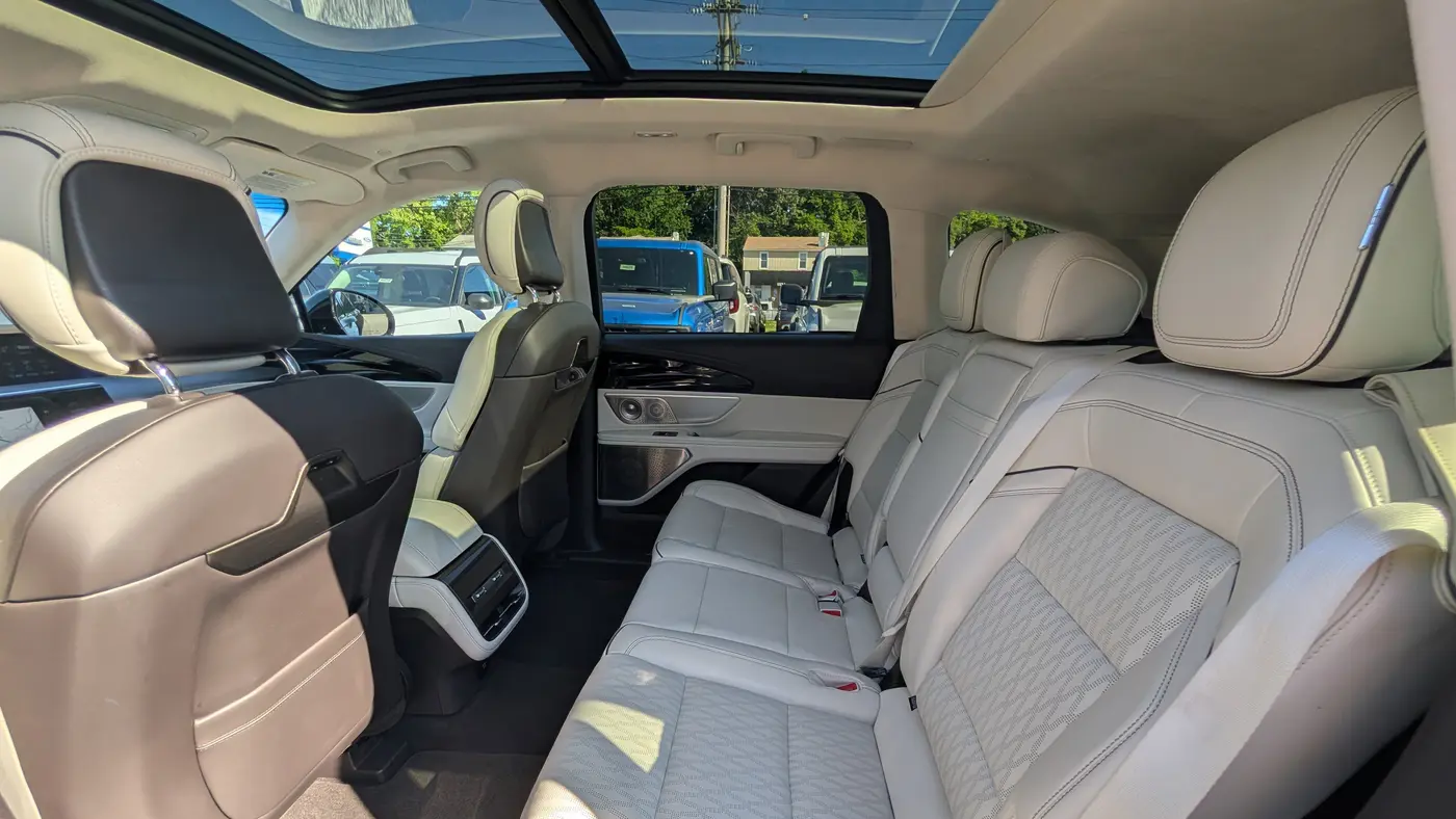 2024 Lincoln Nautilus Black Label