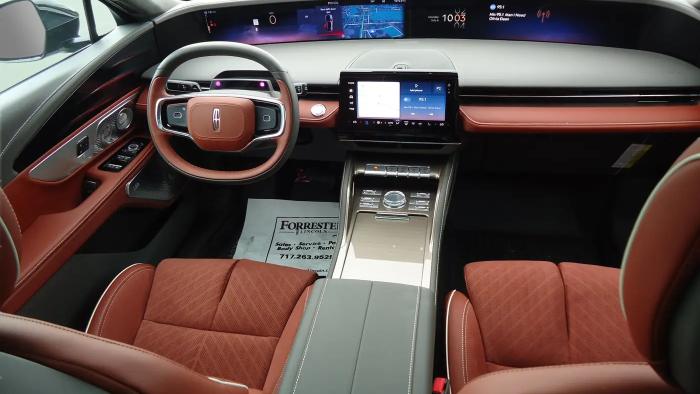2025 Lincoln Nautilus Black Label