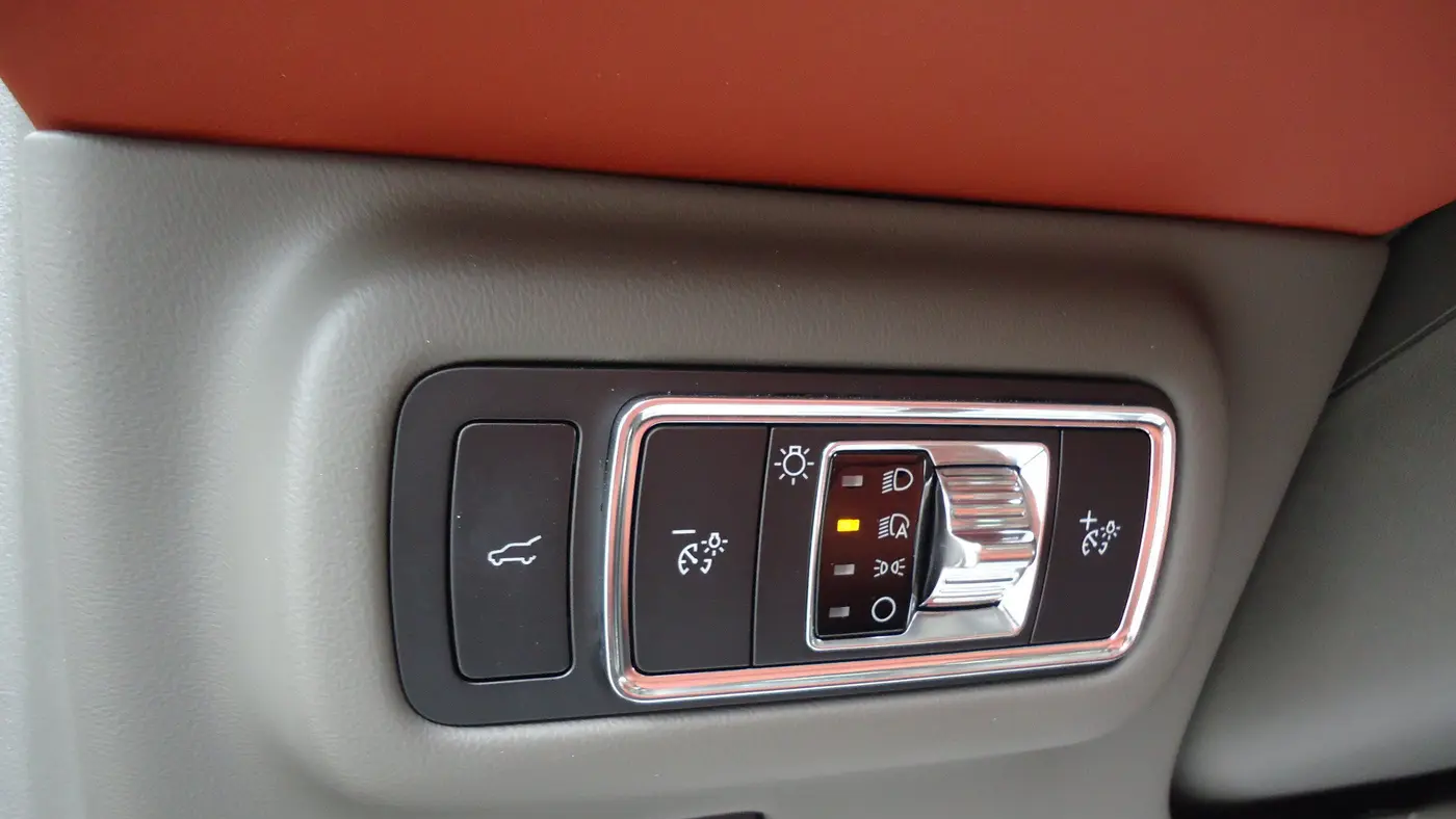 2025 Lincoln Nautilus Black Label