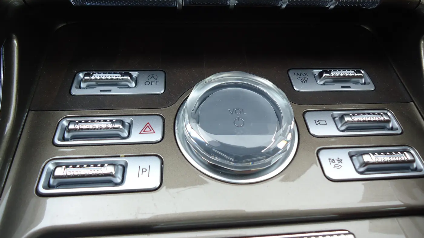 2025 Lincoln Nautilus Black Label