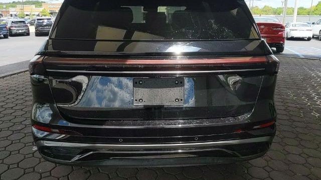 2025 Lincoln Nautilus Black Label