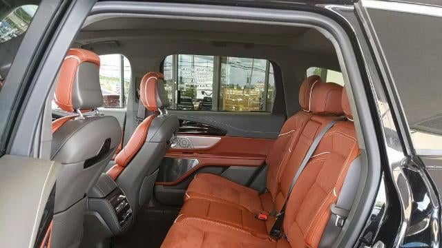 2025 Lincoln Nautilus Black Label