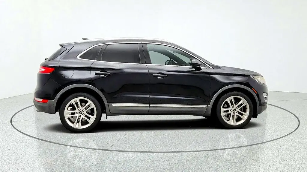2017 Lincoln MKC - $12,495