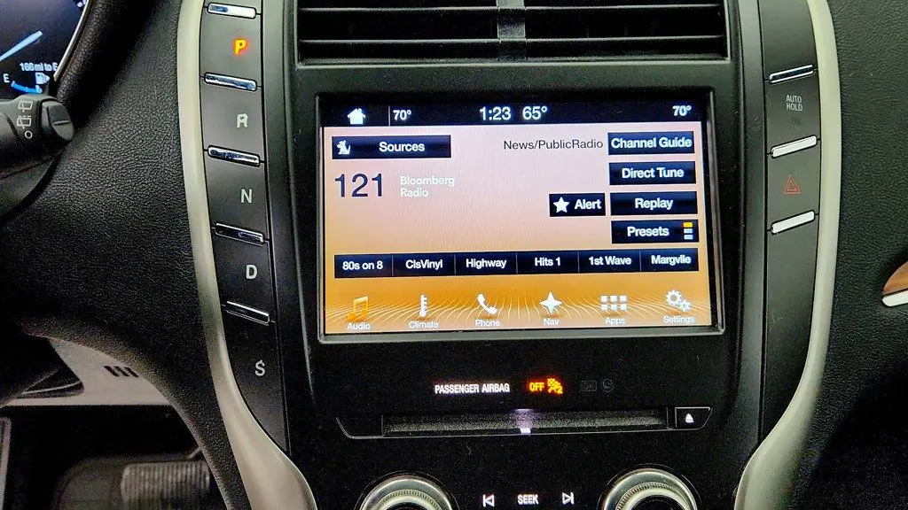2017 Lincoln MKC - $12,495