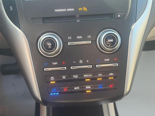 2019 Lincoln MKC - $20,000