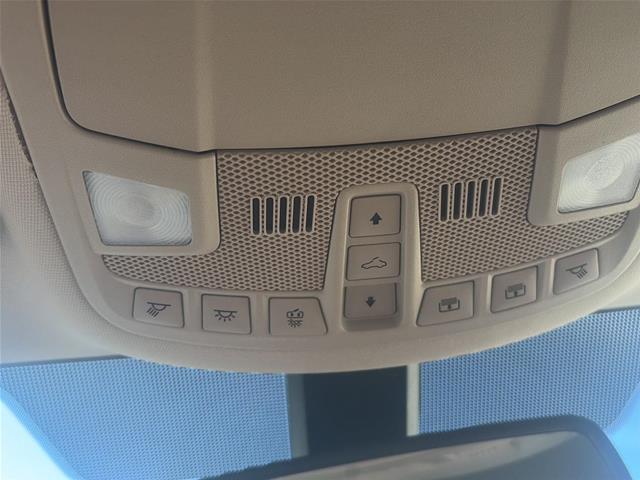 2019 Lincoln MKC - $20,000