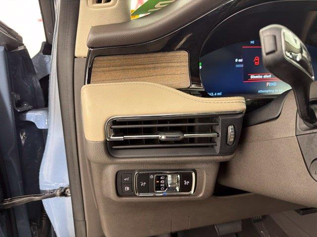 2024 Lincoln Corsair - $34,000