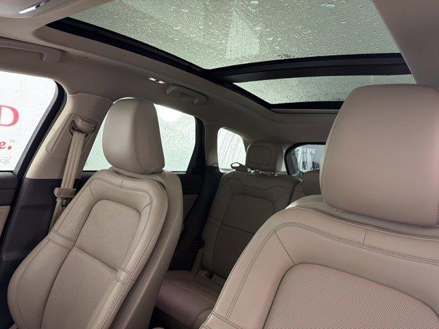 2024 Lincoln Corsair - $34,000