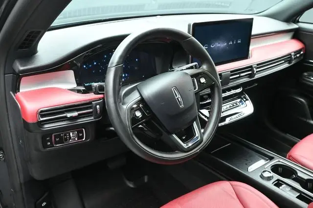 2025 Lincoln Corsair - $44,999