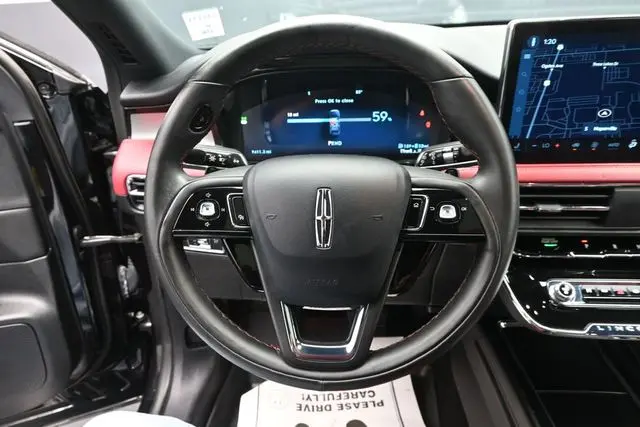 2025 Lincoln Corsair - $44,999