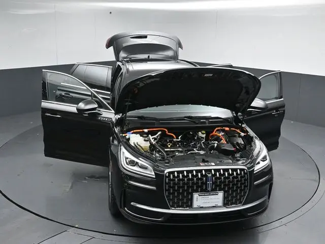 2025 Lincoln Corsair - $44,999