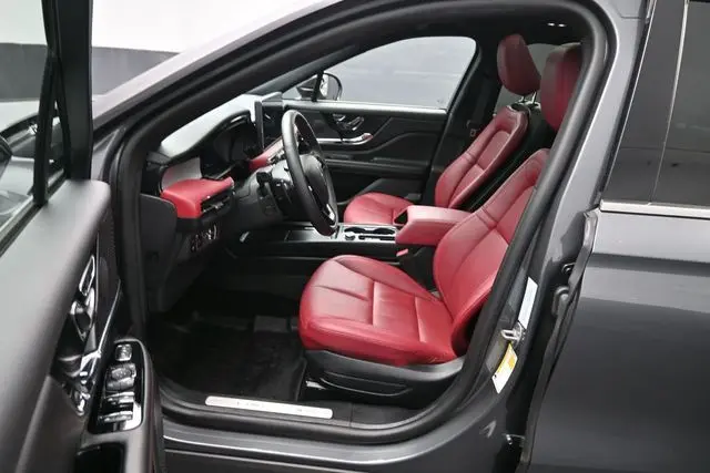 2025 Lincoln Corsair - $43,999
