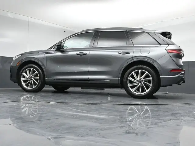 2025 Lincoln Corsair - $43,999