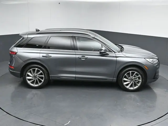2025 Lincoln Corsair - $43,999