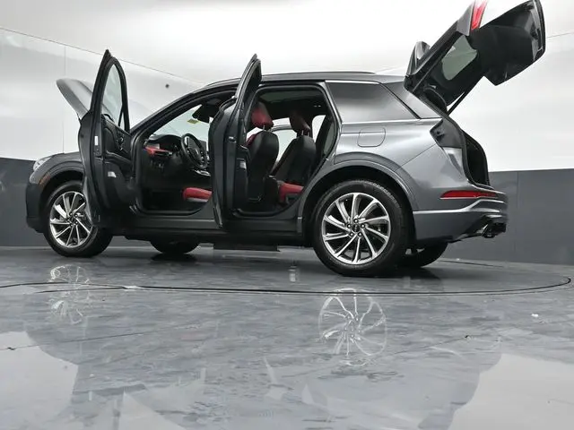 2025 Lincoln Corsair - $43,999