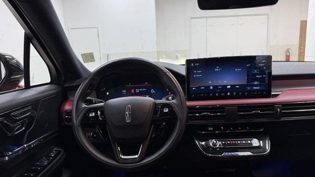 2025 Lincoln Corsair Grand Touring