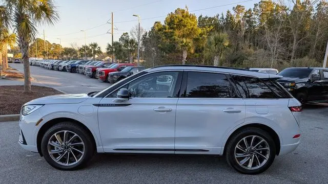 2025 Lincoln Corsair Grand Touring