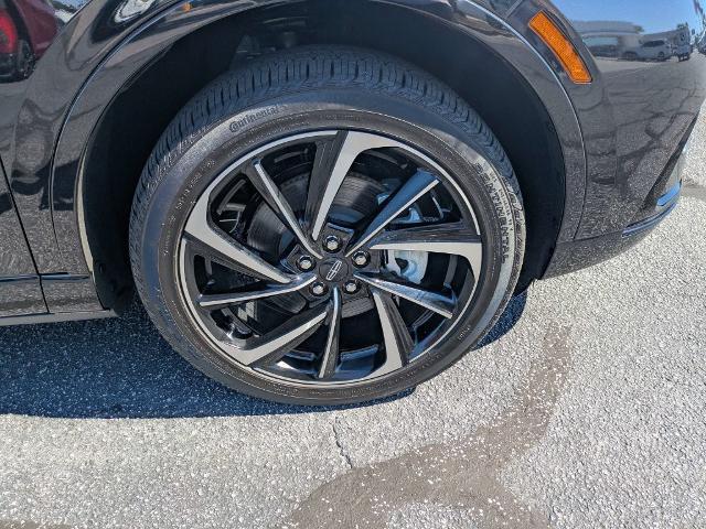 2025 Lincoln Corsair - $43,999