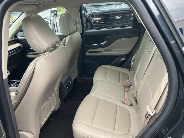 2022 Lincoln Corsair - $27,394