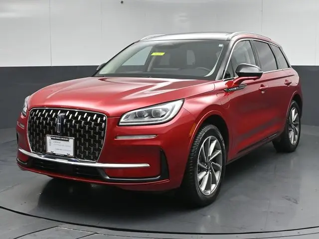 2023 Lincoln Corsair - $34,999