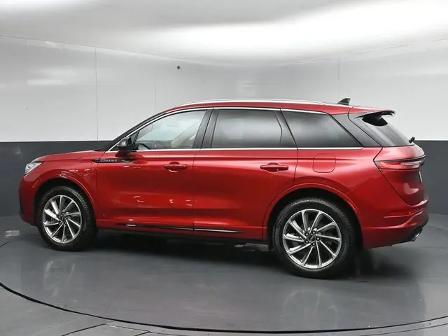 2023 Lincoln Corsair - $34,999