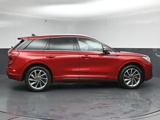 2023 Lincoln Corsair - $34,999