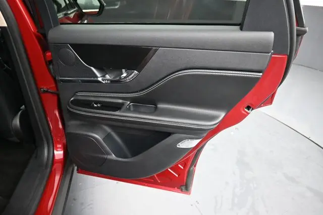 2023 Lincoln Corsair - $34,999