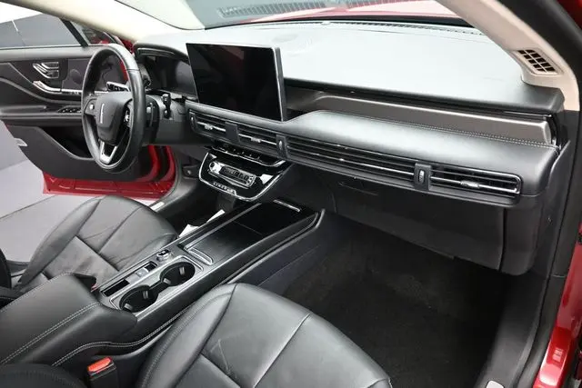 2023 Lincoln Corsair - $34,999
