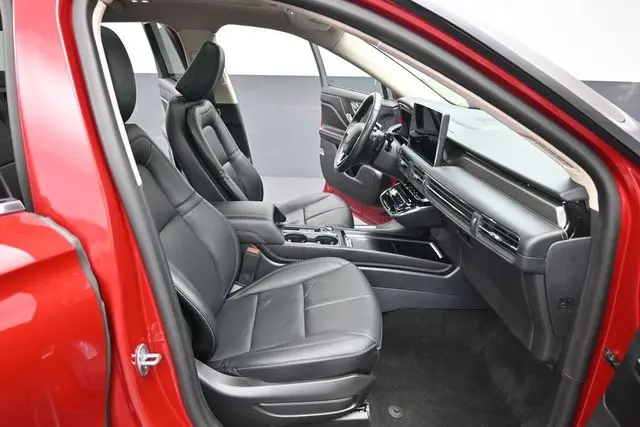2023 Lincoln Corsair - $34,999