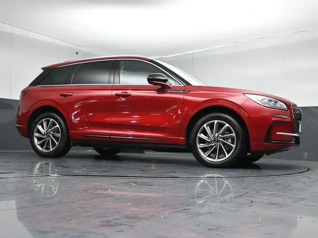 2023 Lincoln Corsair - $34,999