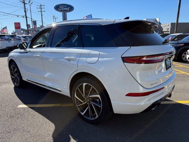 2023 Lincoln Corsair - $38,995