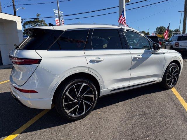 2023 Lincoln Corsair - $38,995