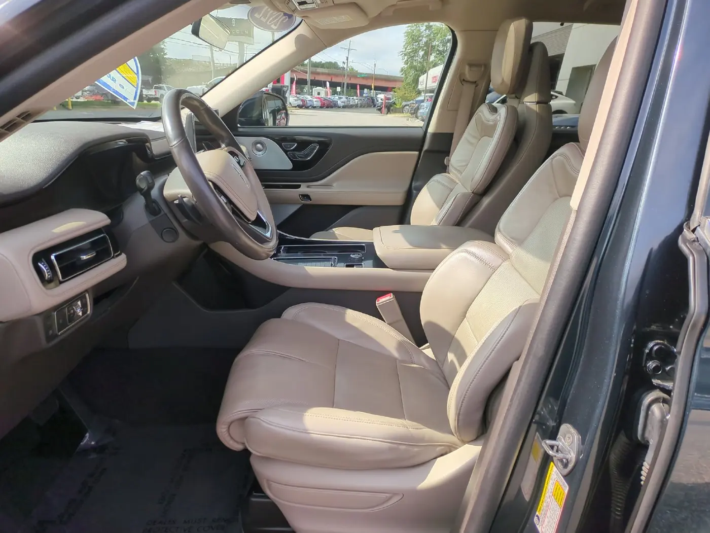 2022 Lincoln Aviator - $38,590