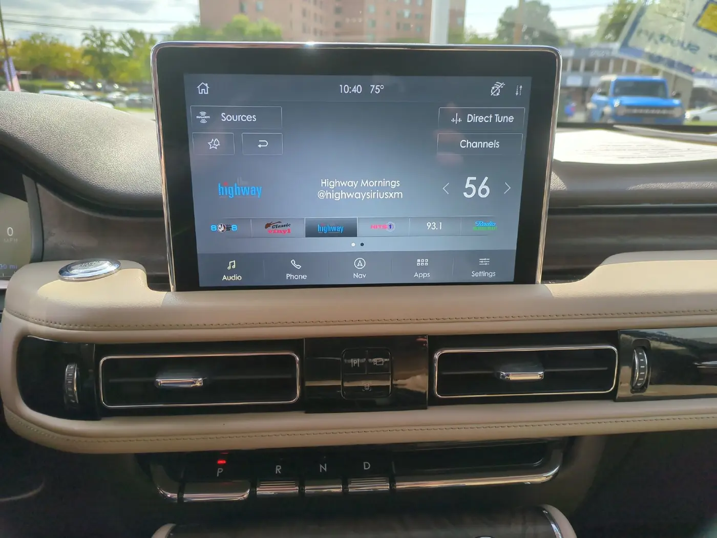 2022 Lincoln Aviator - $38,590