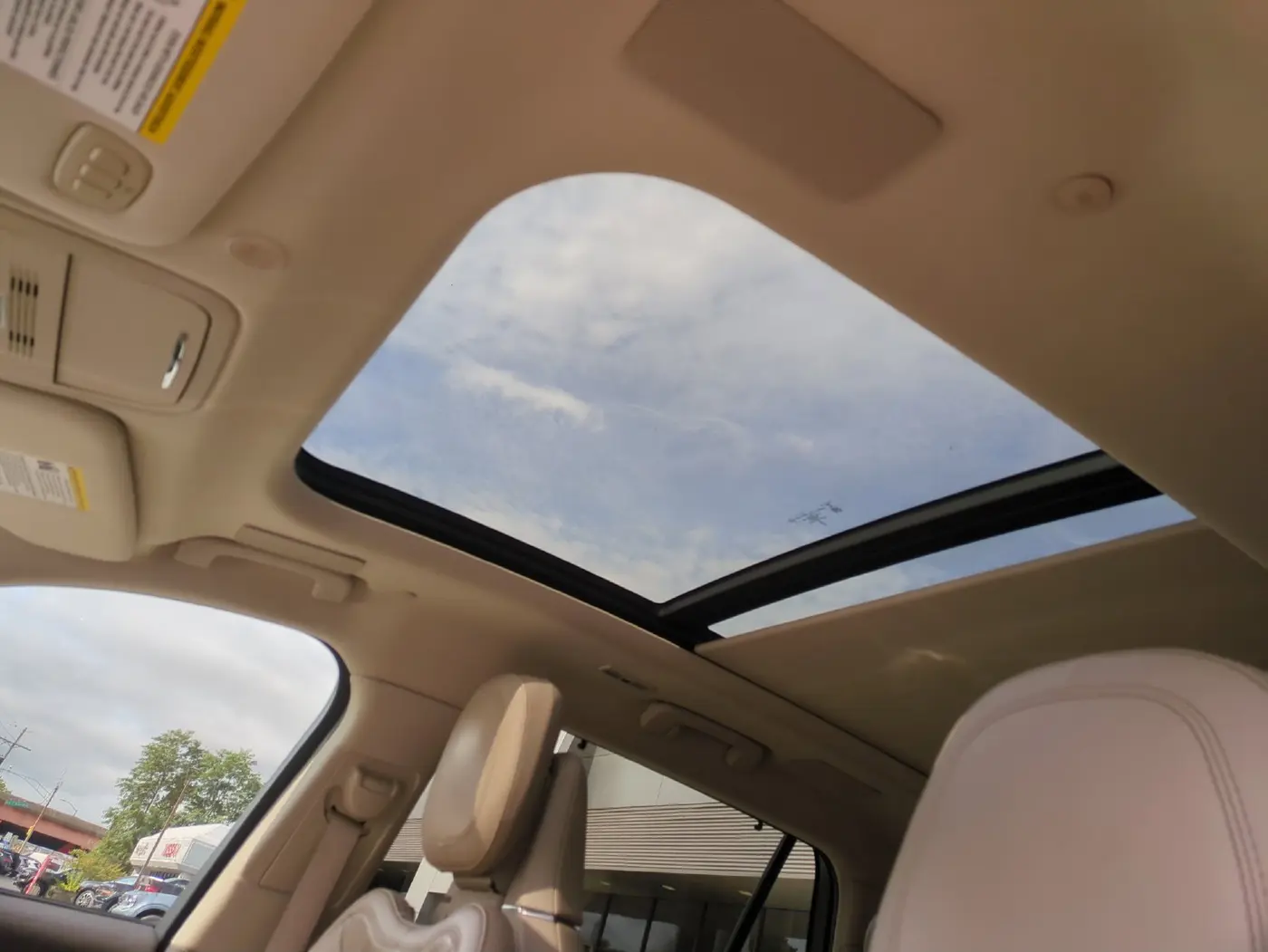 2022 Lincoln Aviator - $38,590