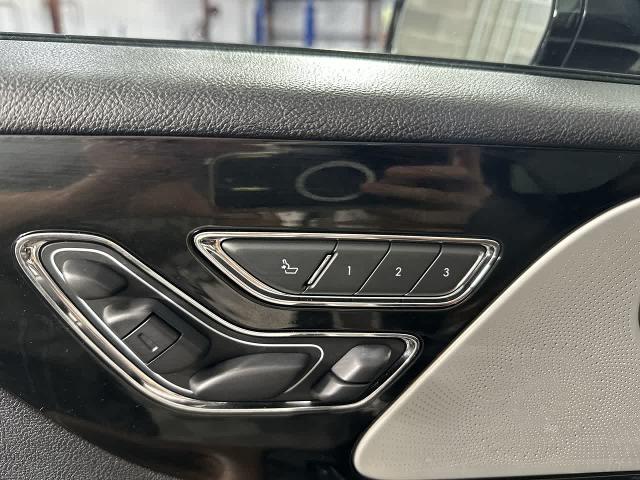 2022 Lincoln Aviator - $35,900