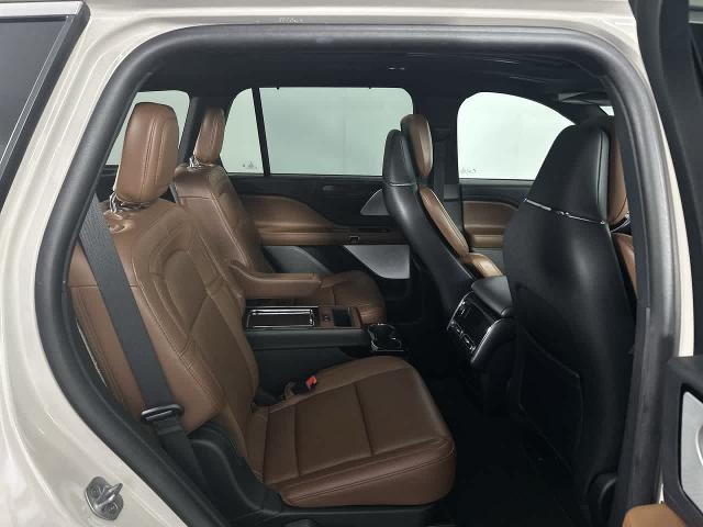 2022 Lincoln Aviator - $35,900