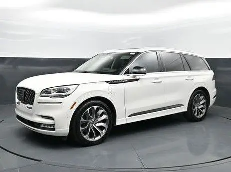 2020 Lincoln Aviator - $28,898