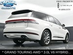 2020 Aviator Thumbnail 30