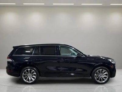 Photo of a 2022 Lincoln Aviator AWD Grand Touring 4DR SUV for sale