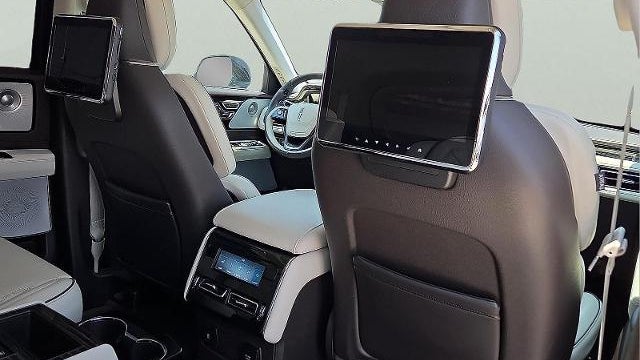 2023 Lincoln Aviator Black Label Grand Touring
