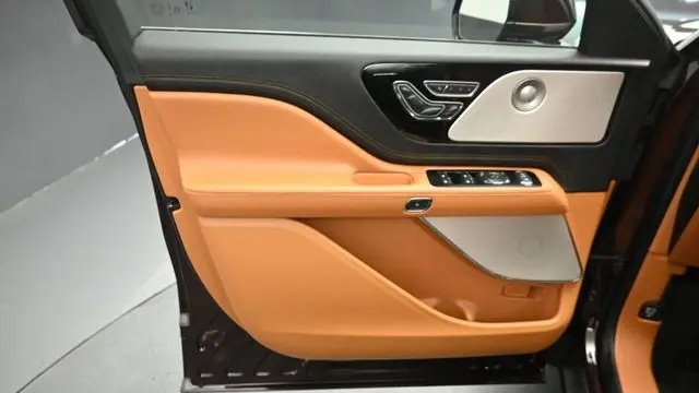 2023 Lincoln Aviator Black Label Grand Touring