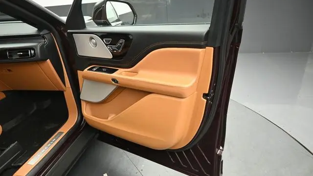 2023 Lincoln Aviator Black Label Grand Touring