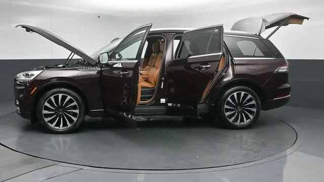 2023 Lincoln Aviator Black Label Grand Touring