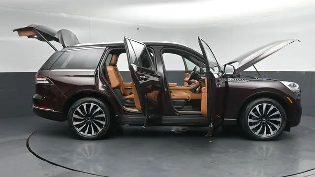 2023 Lincoln Aviator Black Label Grand Touring