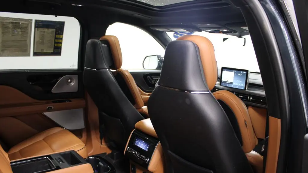 2023 Lincoln Aviator Black Label Grand Touring