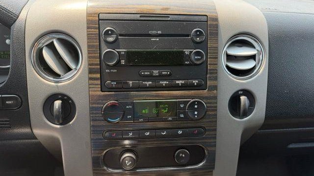 2007 Lincoln Mark LT Base