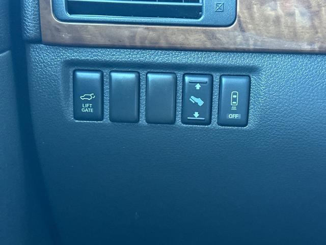 2015 Nissan Armada - $11,500