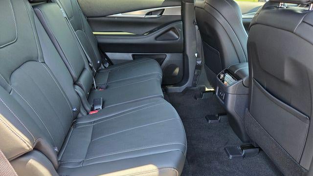 2027 INFINITI QX65 Luxe
