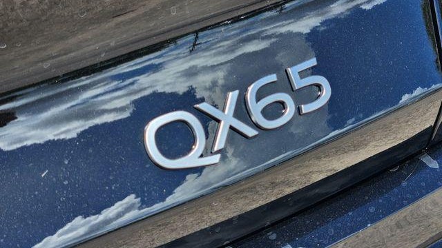 2027 INFINITI QX65 Luxe
